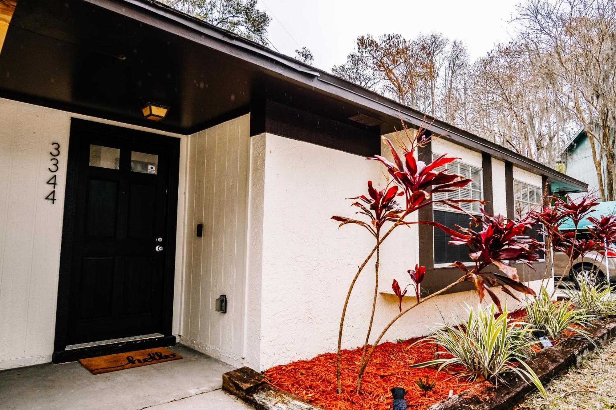 鲁兹Charm Retreat Modern Haven In Great Location别墅 外观 照片